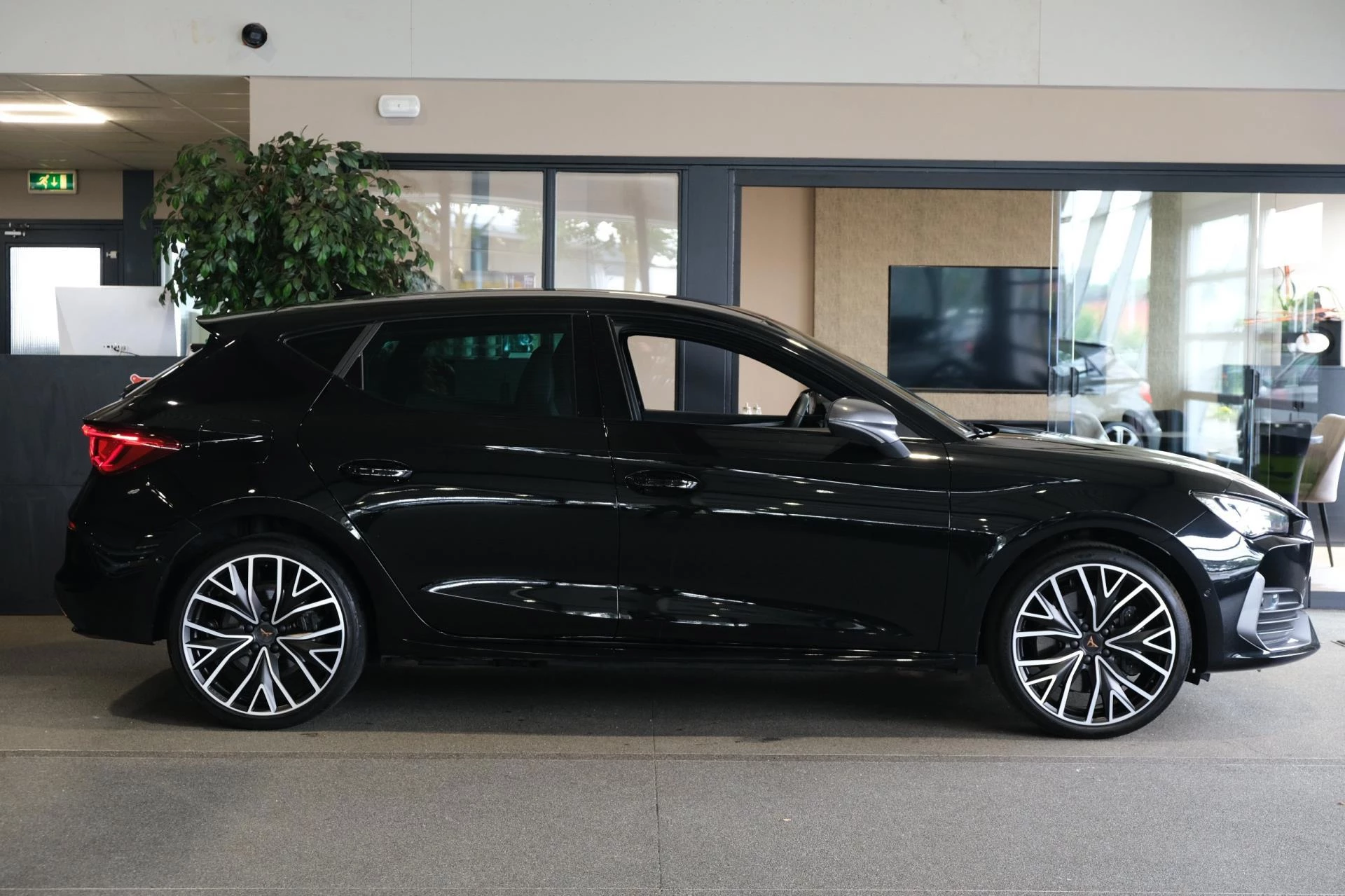 Hoofdafbeelding CUPRA Leon