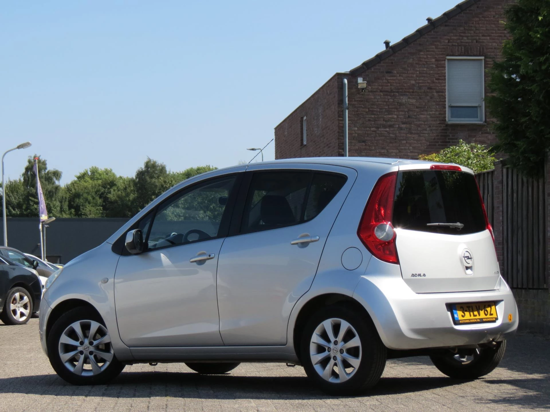 Hoofdafbeelding Opel Agila