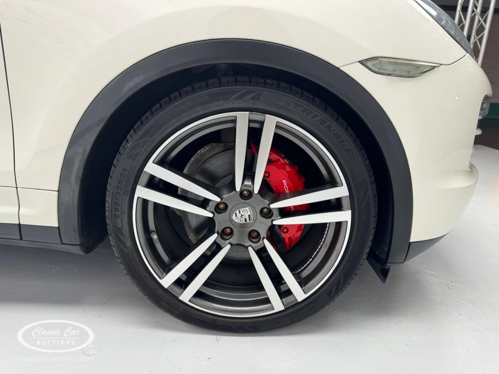 Hoofdafbeelding Porsche Cayenne