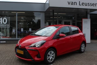 Toyota Yaris 5-DEURS NL-AUTO ALL SEASON BANDEN AIRCO BLUETOOTH EL-SPIEGELS