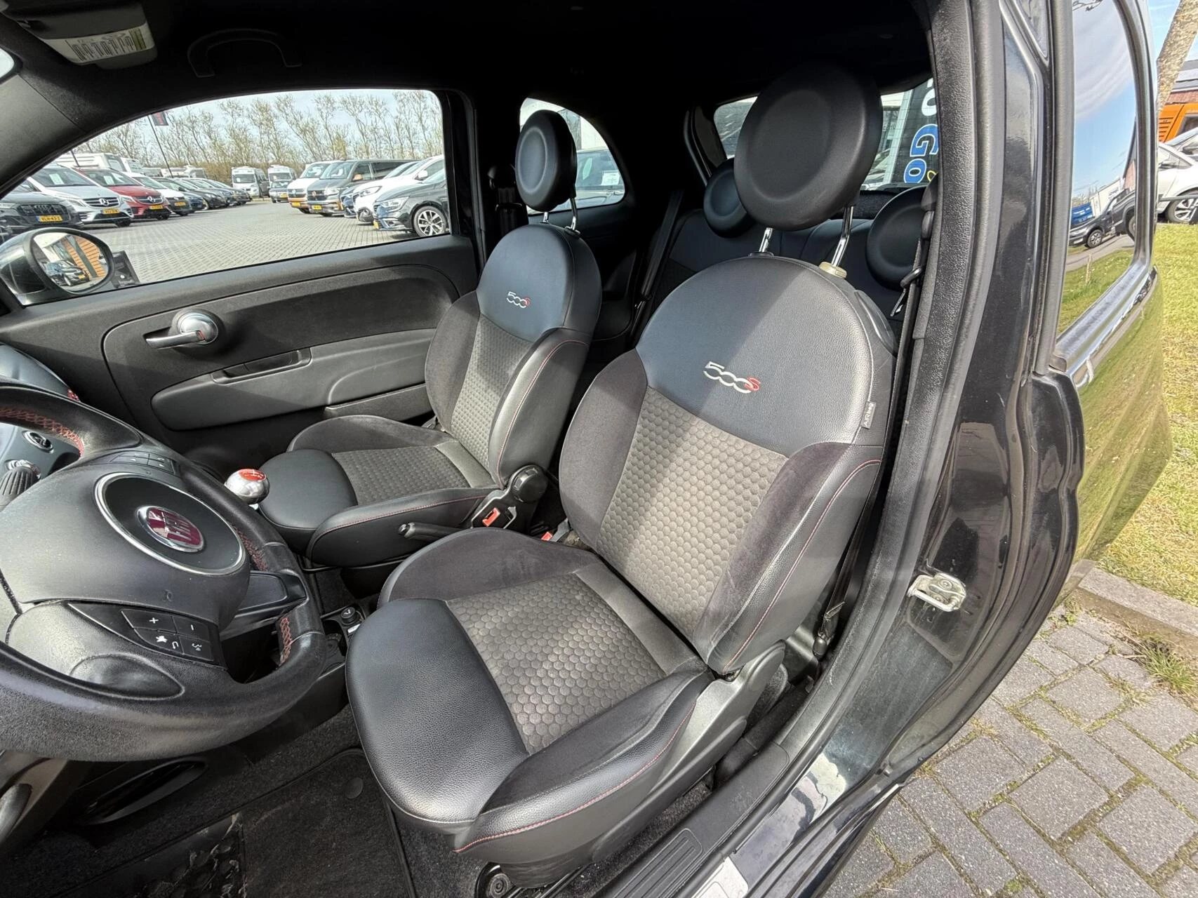 Hoofdafbeelding Fiat 500