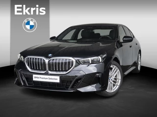 BMW 5 Serie Sedan 520i | M Sportpakket | Innovation Pack | Verwarmd Stuurwiel | Comfort Access | Panoramadak | Stoelverwarming | Harman-Kardon | Trekhaak