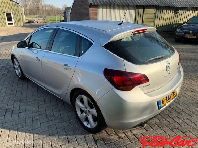 Hoofdafbeelding Opel Astra