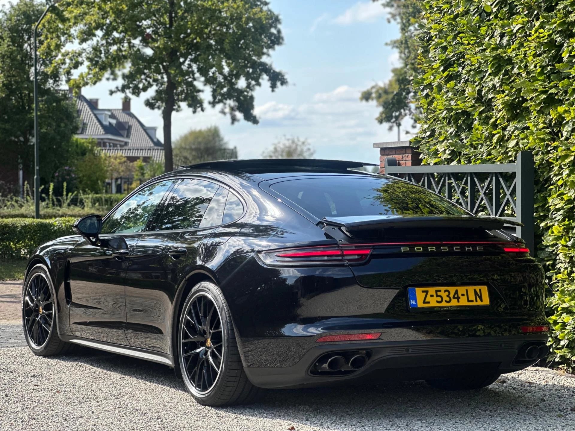 Hoofdafbeelding Porsche Panamera