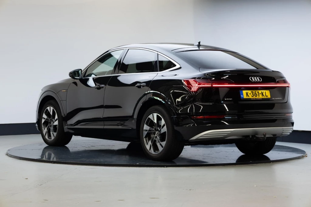 Hoofdafbeelding Audi e-tron