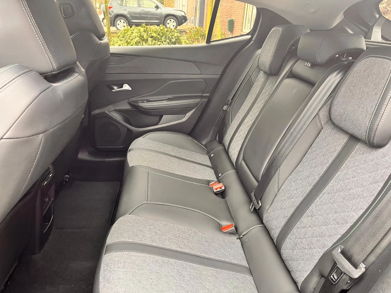 Hoofdafbeelding Peugeot 408