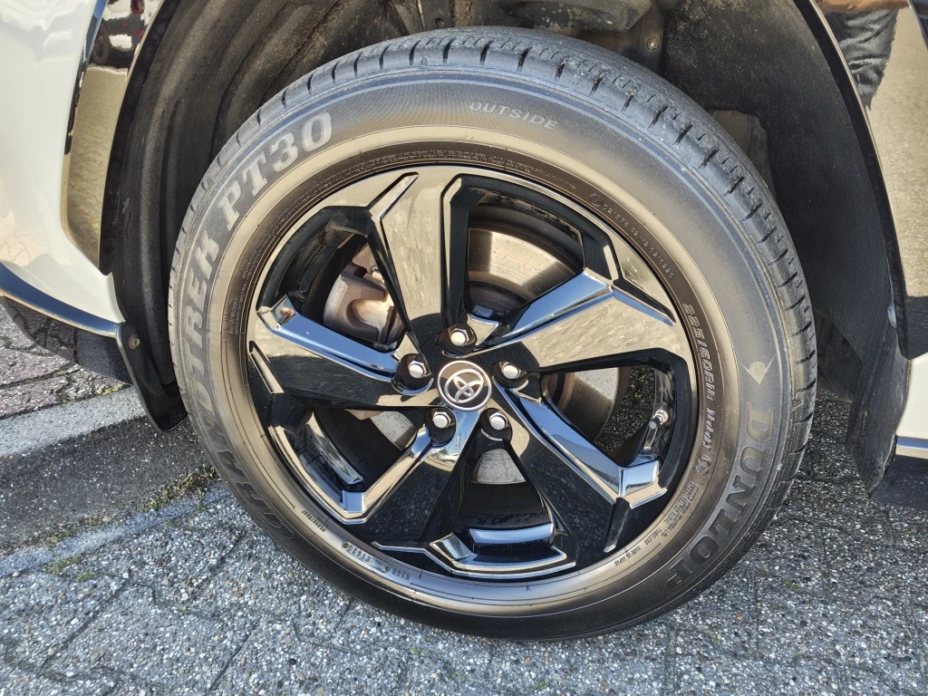 Hoofdafbeelding Toyota RAV4