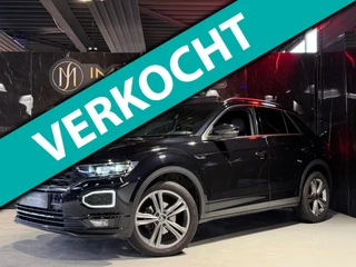 Hoofdafbeelding Volkswagen T-Roc Volkswagen T-ROC 1.5 TSI R-Line Pano|Keyl|Cam|Trekhaak
