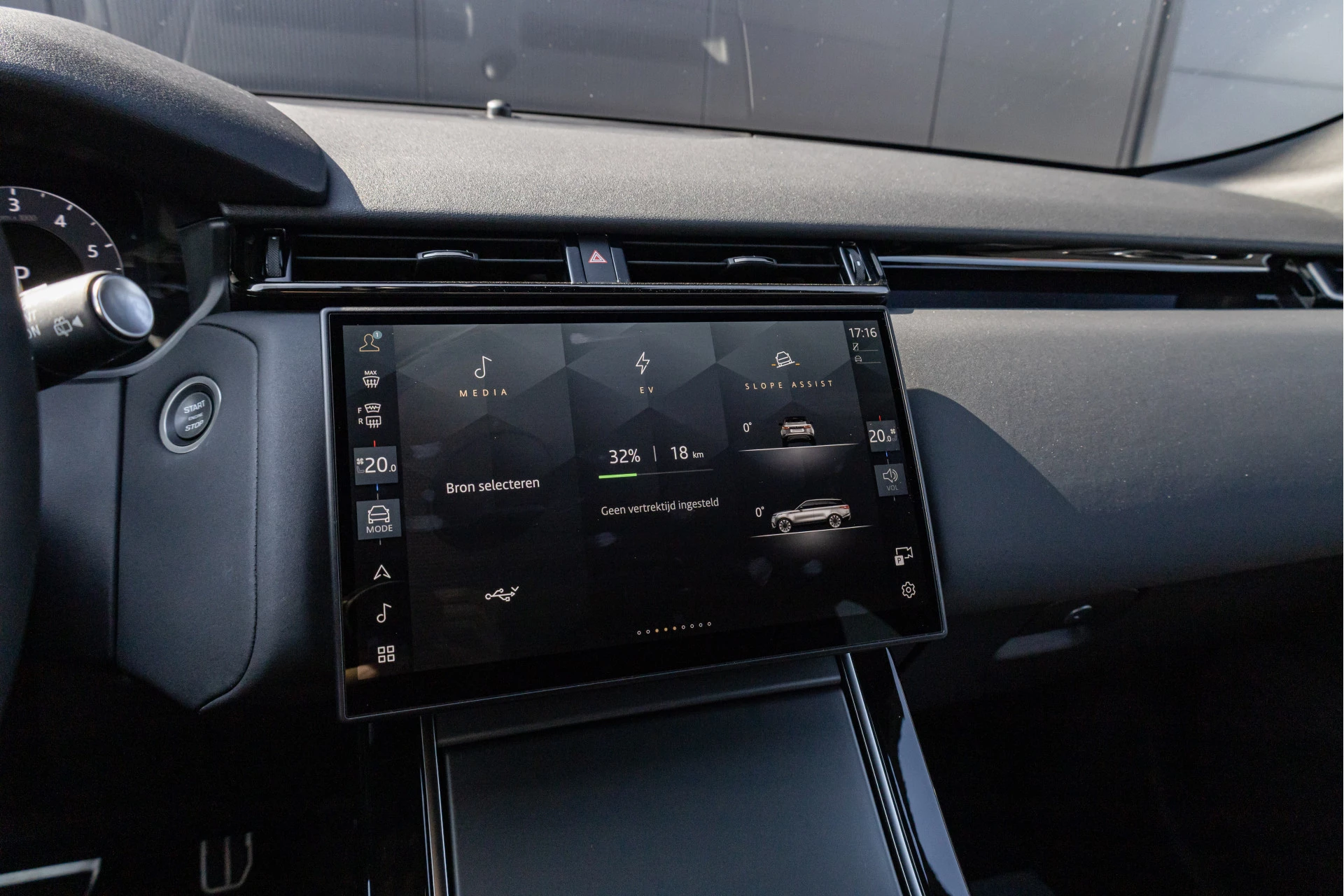 Hoofdafbeelding Land Rover Range Rover Velar