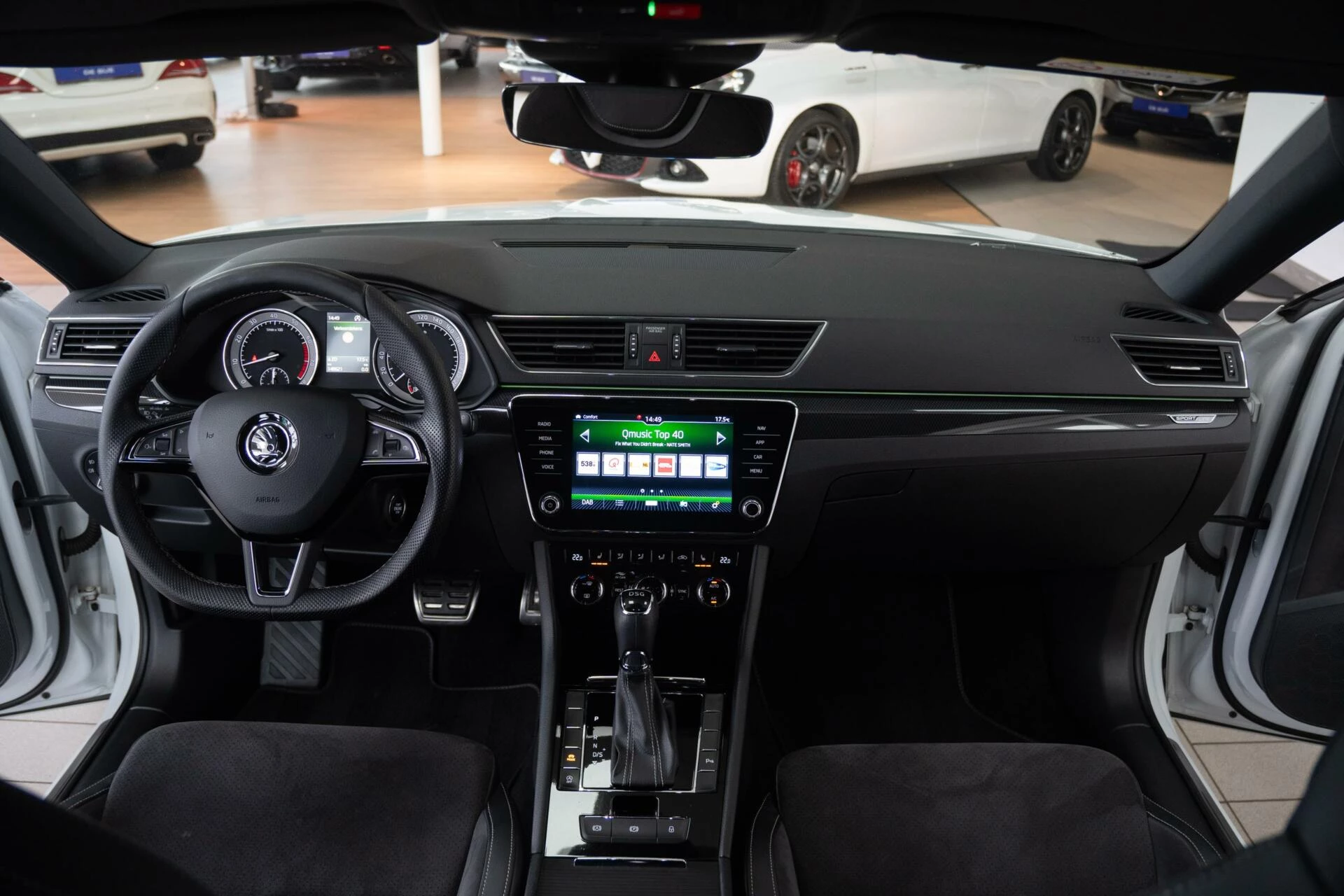 Hoofdafbeelding Škoda Superb