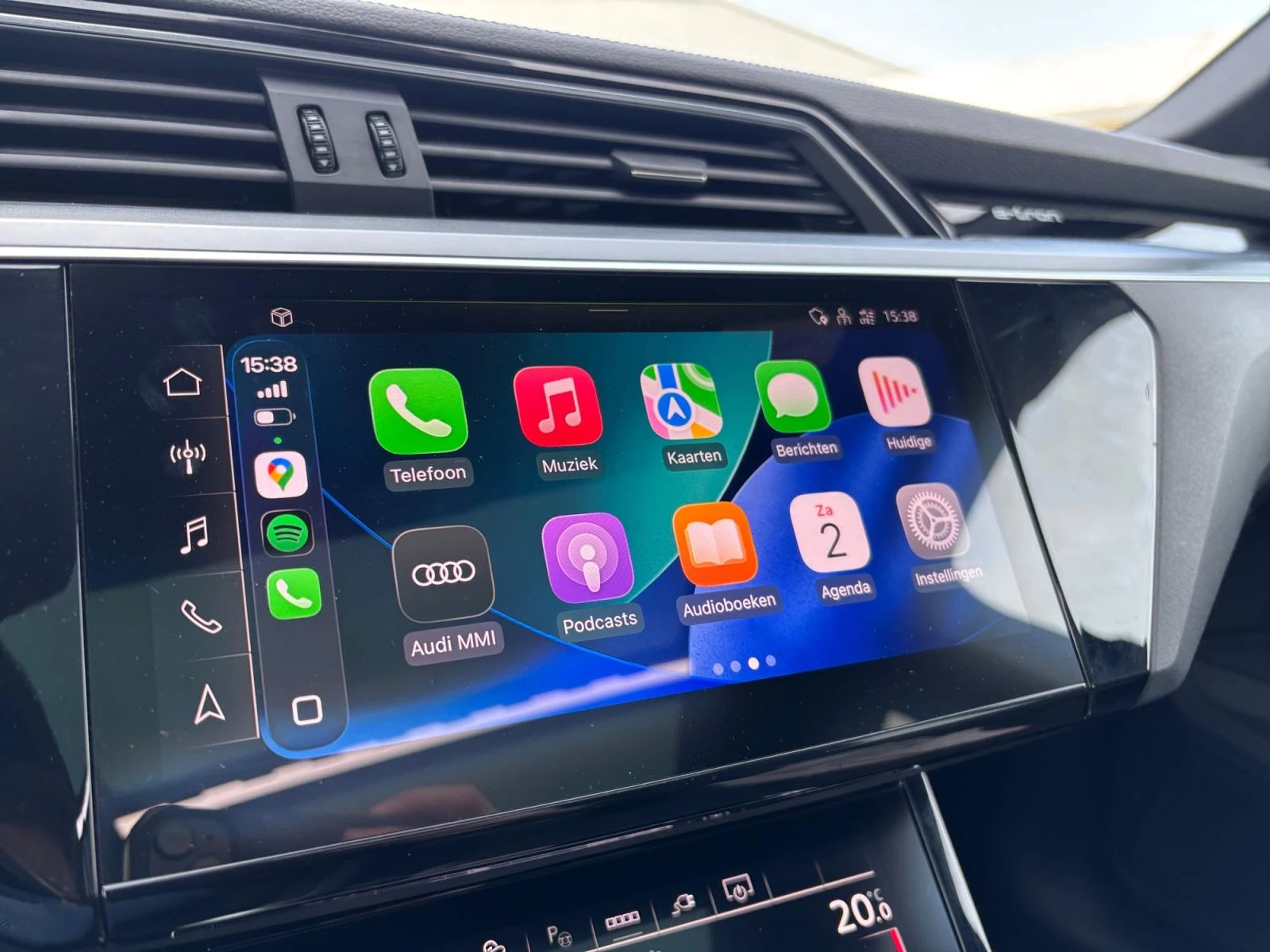 Hoofdafbeelding Audi e-tron