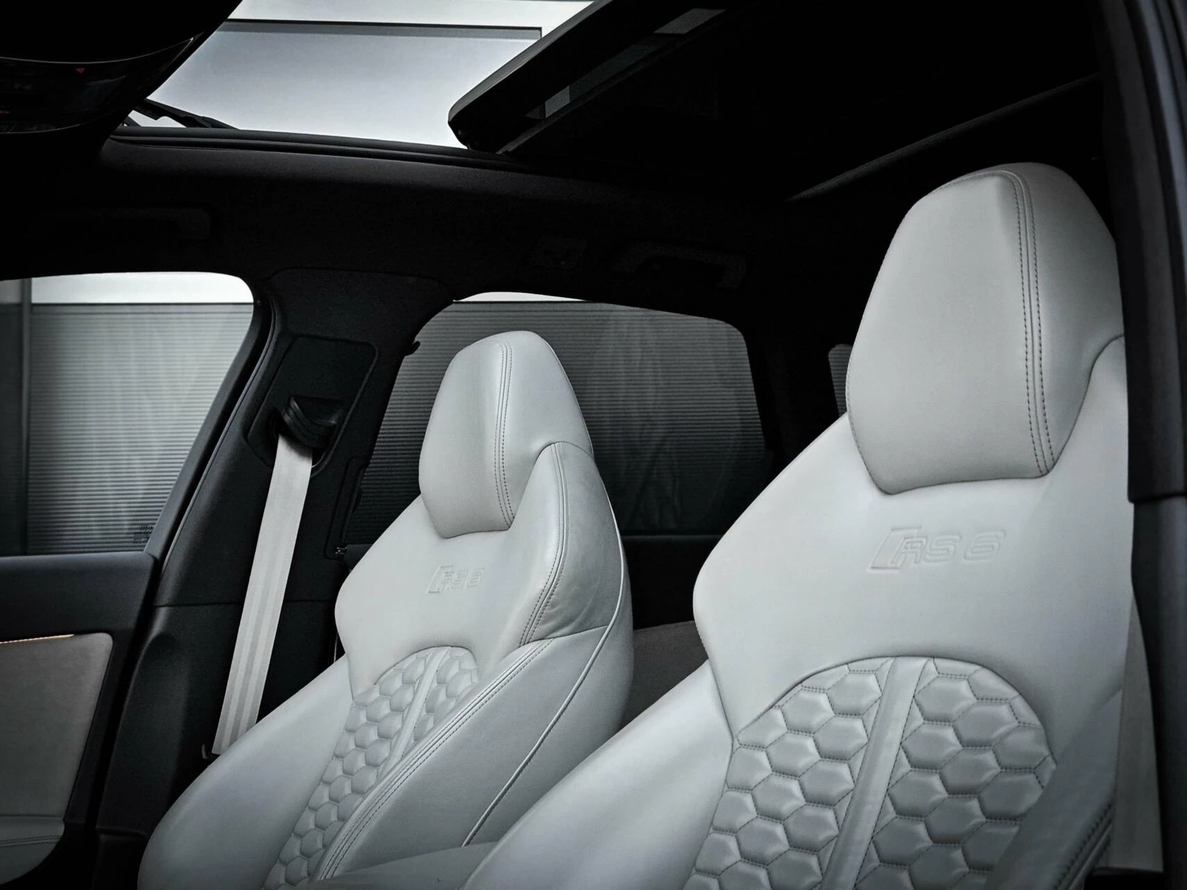 Hoofdafbeelding Audi RS6