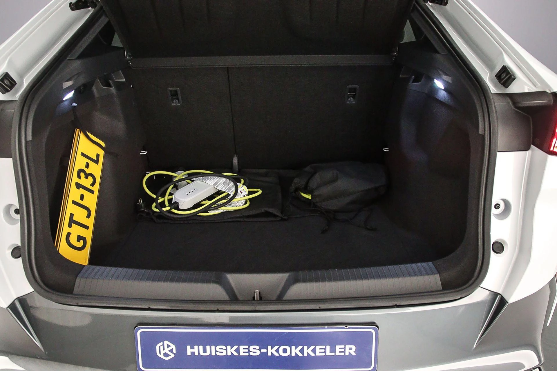 Hoofdafbeelding CUPRA Tavascan