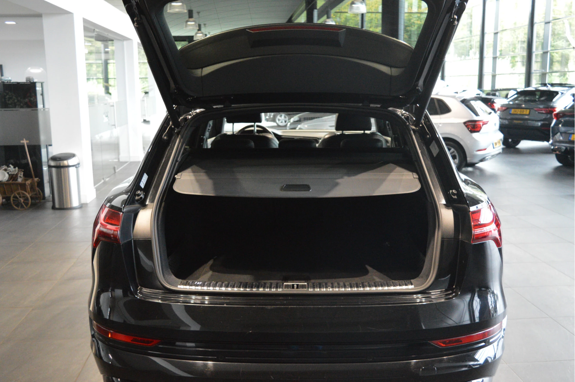 Hoofdafbeelding Audi e-tron