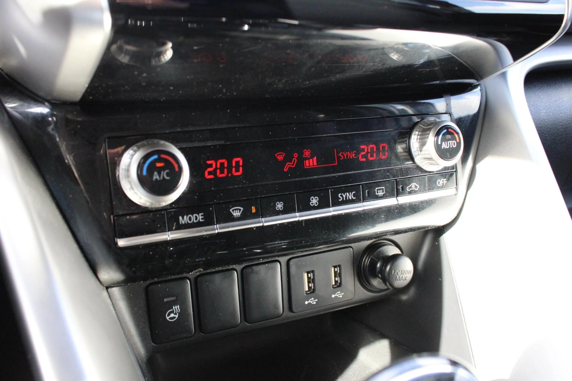 Hoofdafbeelding Mitsubishi Eclipse Cross