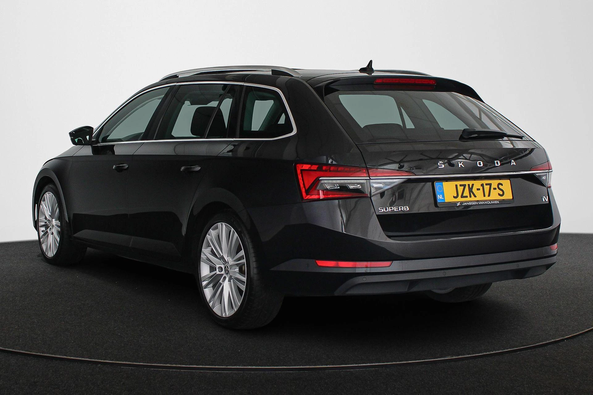 Hoofdafbeelding Škoda Superb