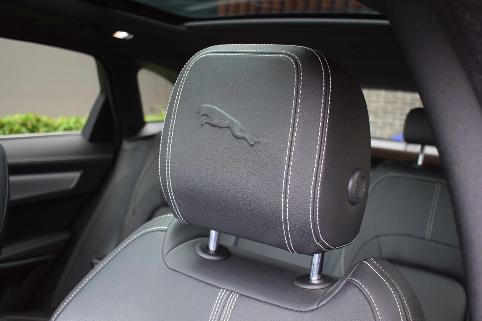 Hoofdafbeelding Jaguar F-PACE