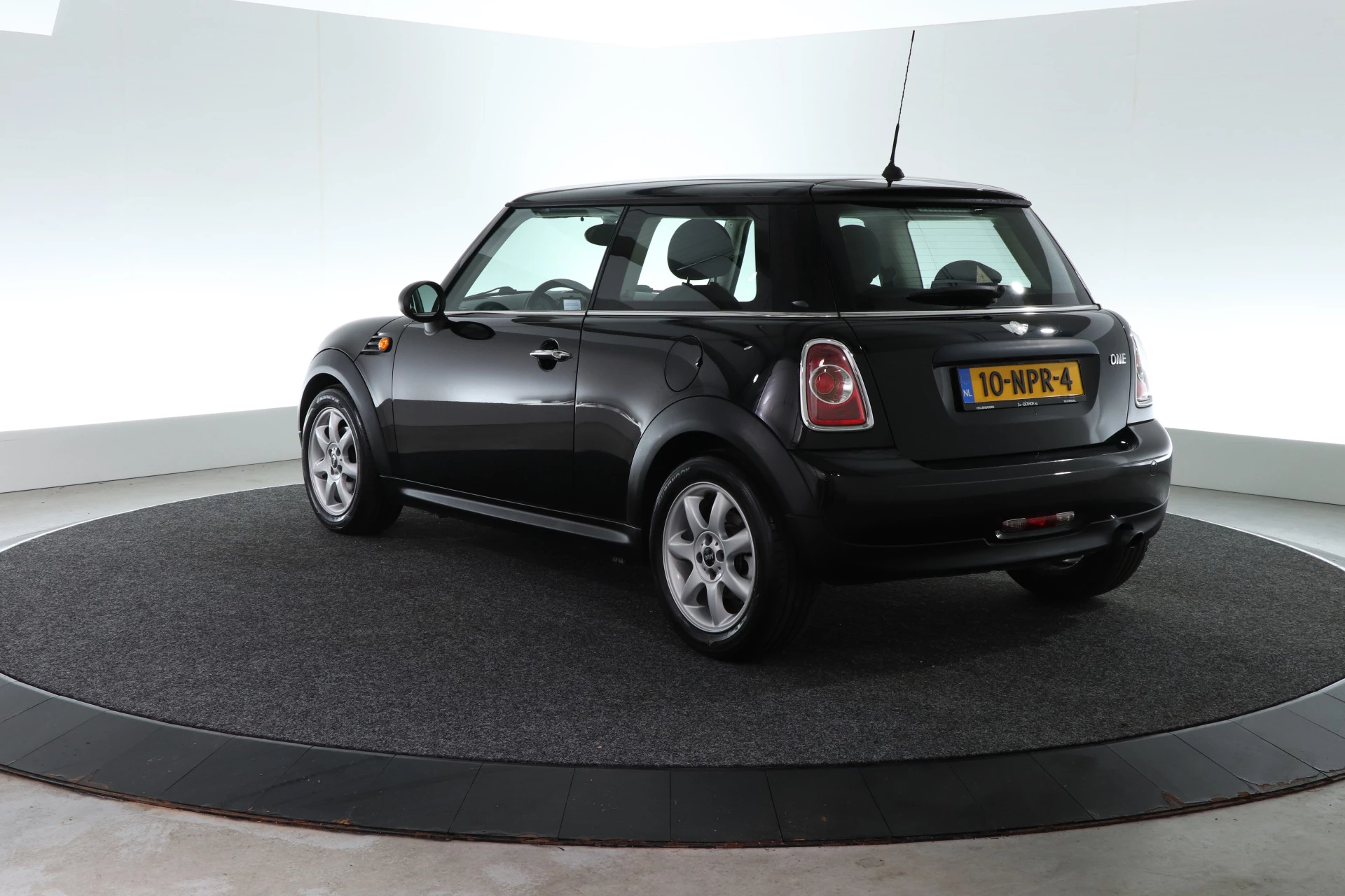 Hoofdafbeelding MINI One