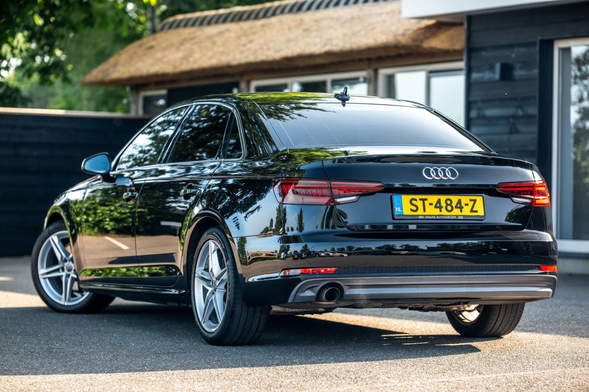 Hoofdafbeelding Audi A4