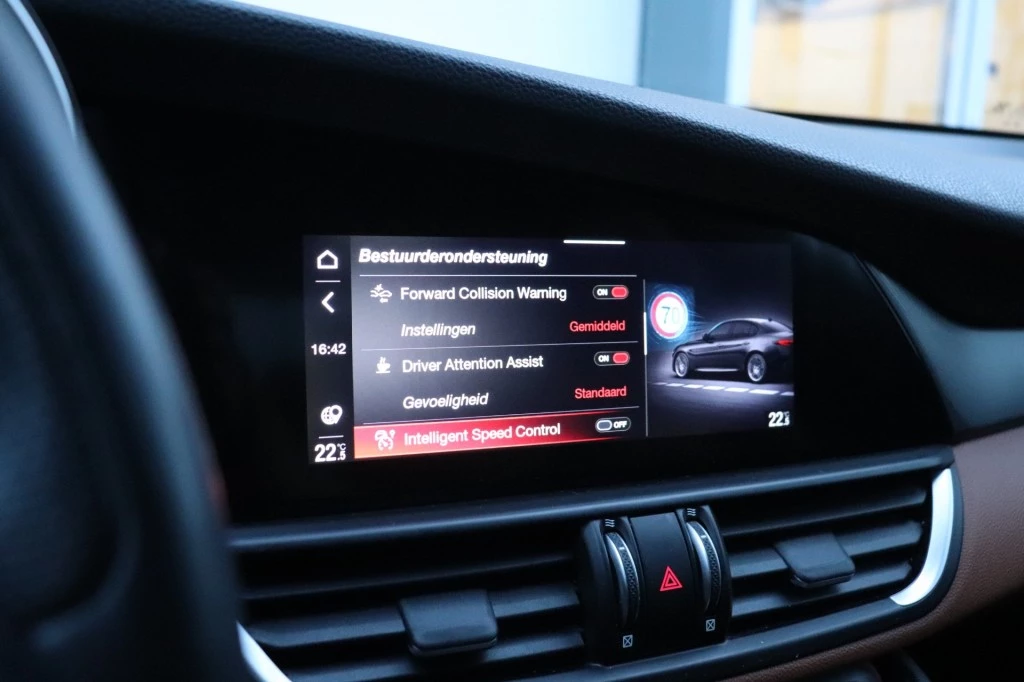 Hoofdafbeelding Alfa Romeo Giulia