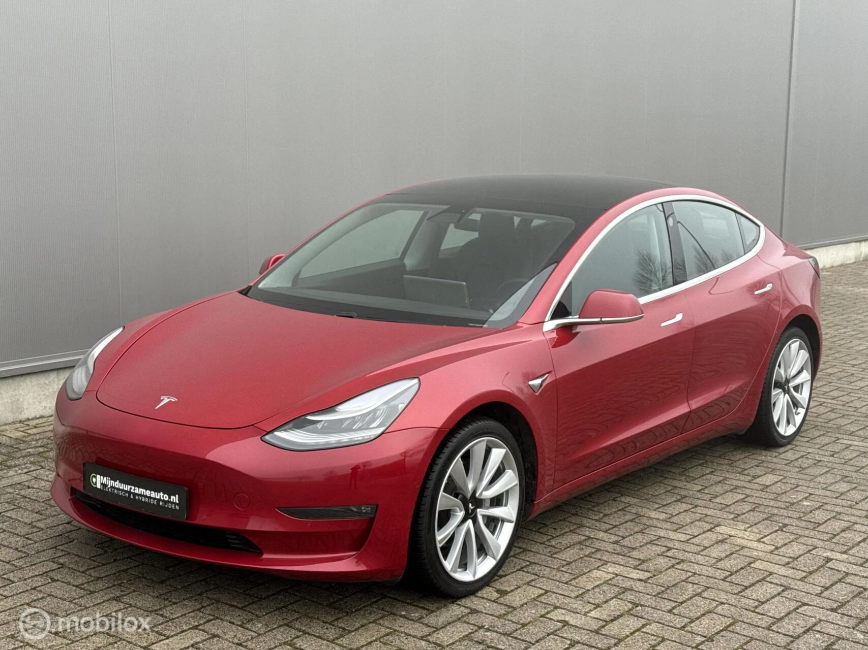 Hoofdafbeelding Tesla Model 3