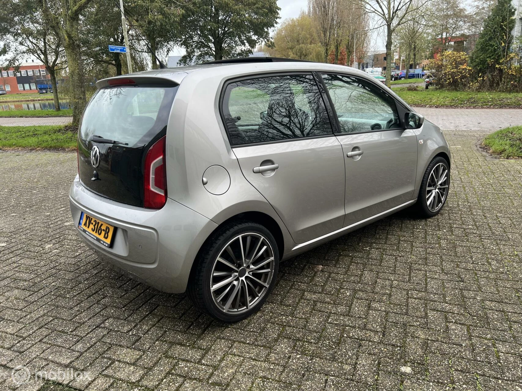 Hoofdafbeelding Volkswagen up!