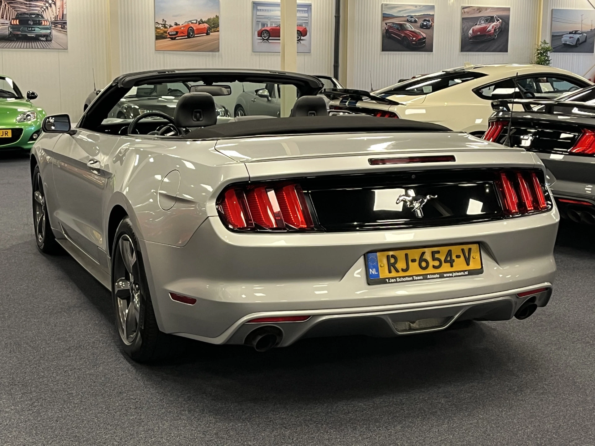 Hoofdafbeelding Ford Mustang