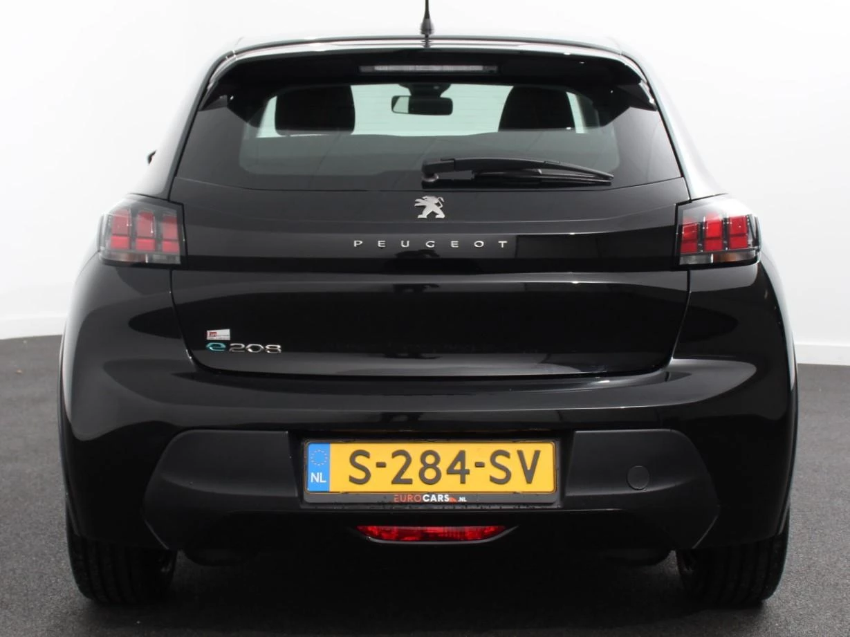 Hoofdafbeelding Peugeot e-208
