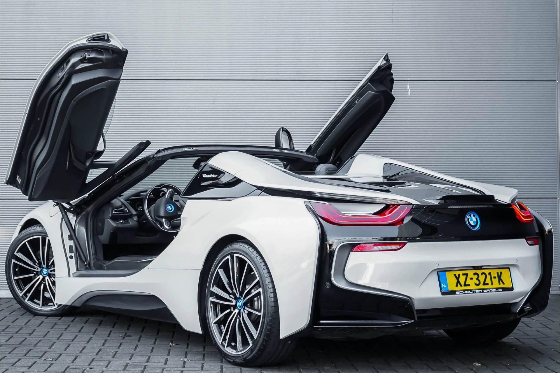 Hoofdafbeelding BMW i8