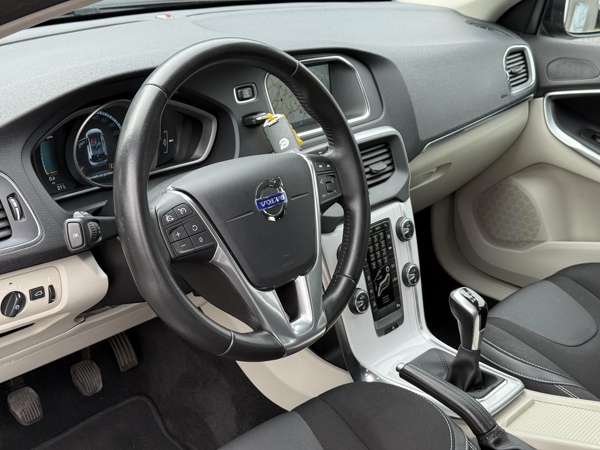 Hoofdafbeelding Volvo V40