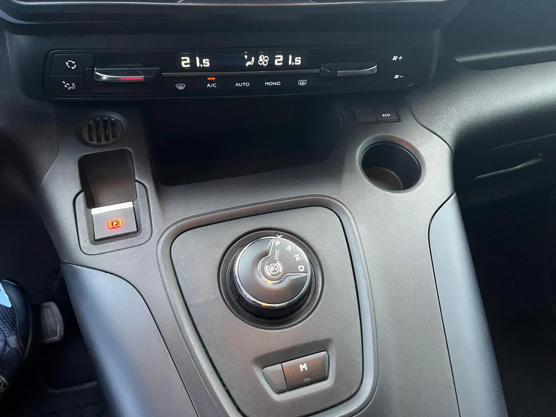 Hoofdafbeelding Peugeot Rifter