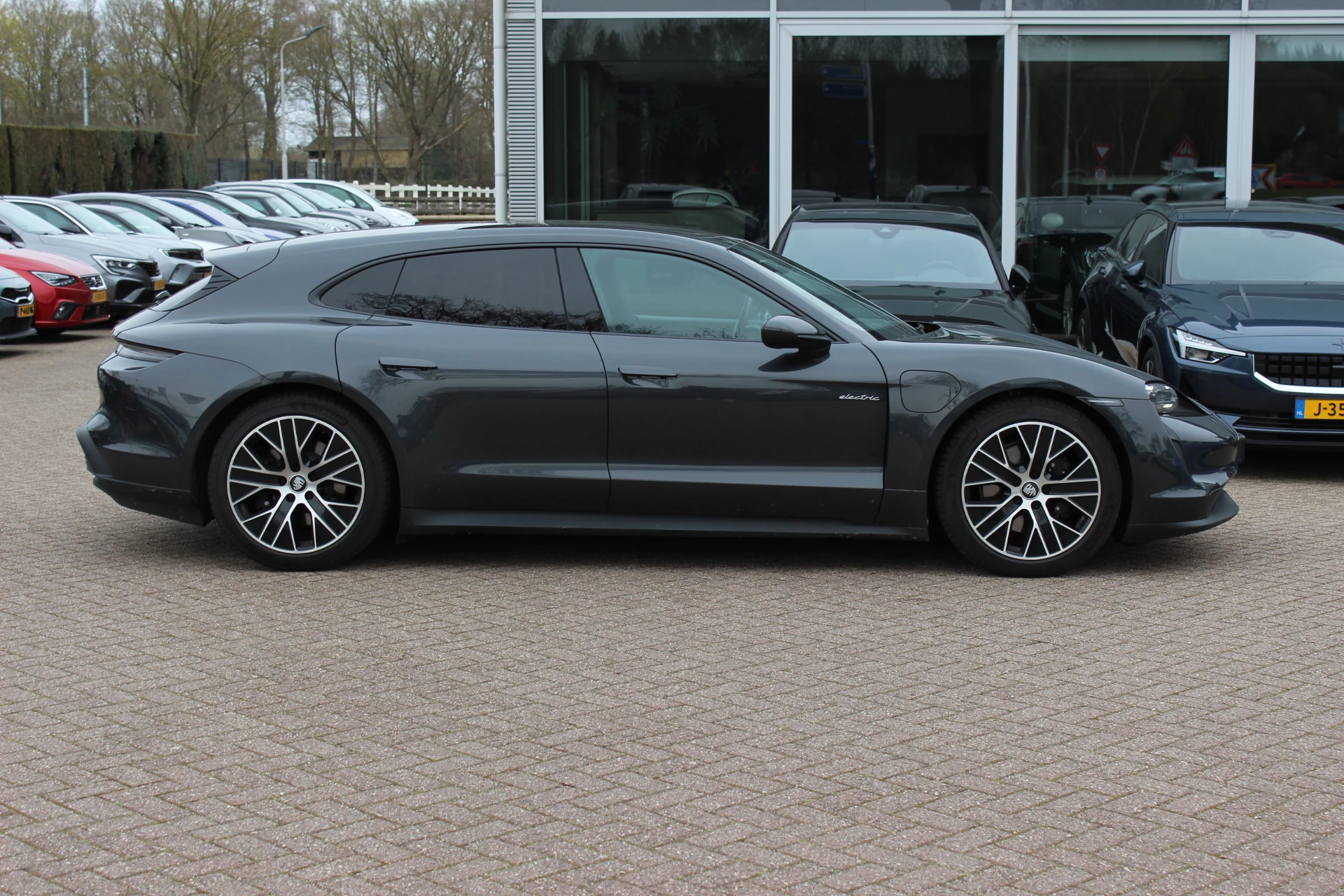 Hoofdafbeelding Porsche Taycan