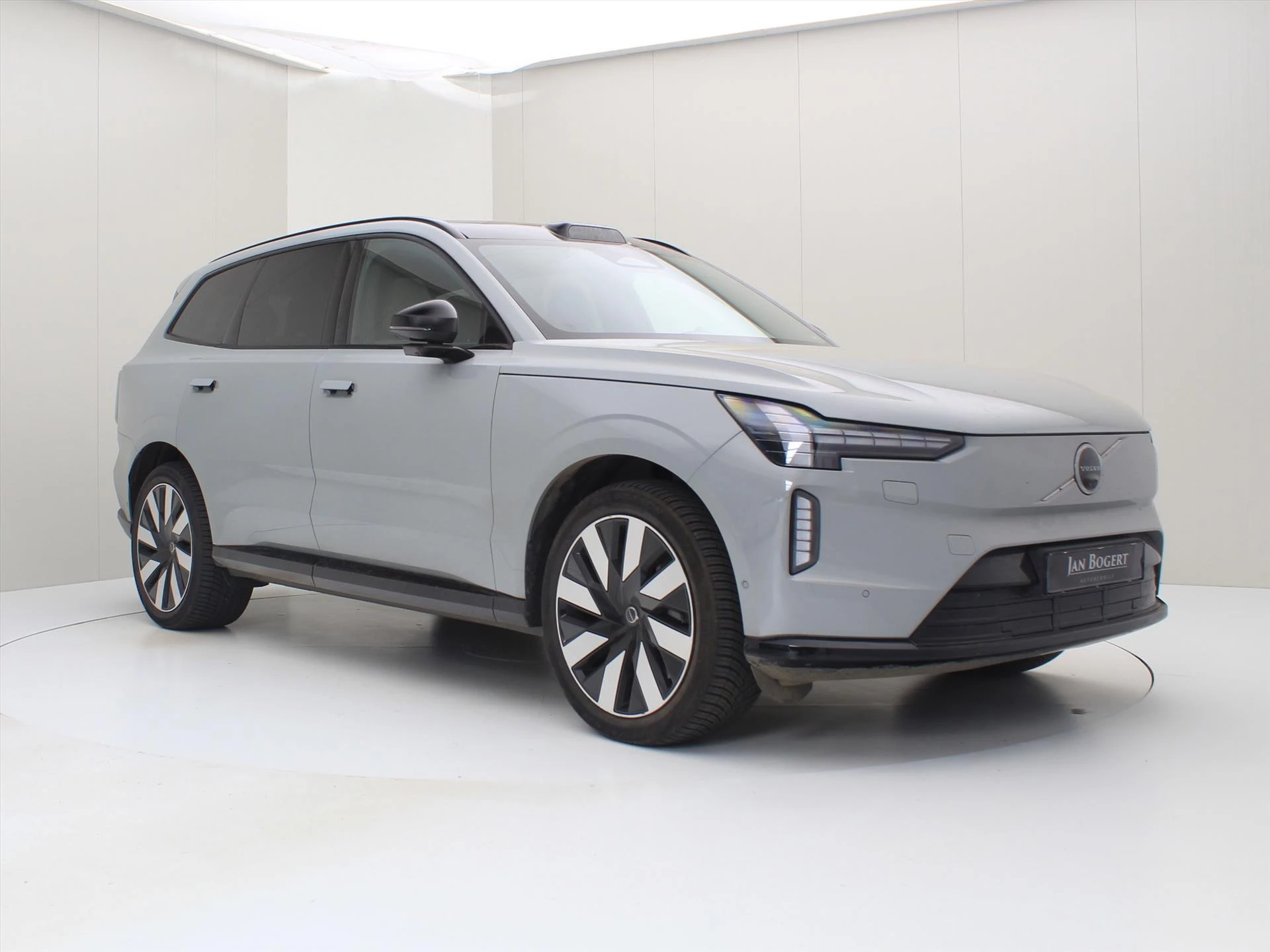 Hoofdafbeelding Volvo EX90