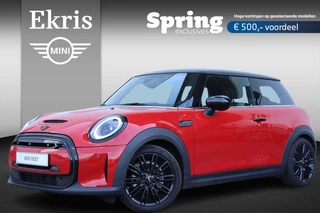 MINI Electric Cooper SE Classic + Bsuiness Edition / Navi / Clima / Comfort Access / PDC Achter / Achteruitrijcamera / Lederen Bekleding / 17'' LM Tentical Spoke / Verwarmde Voorstoelen / Easter