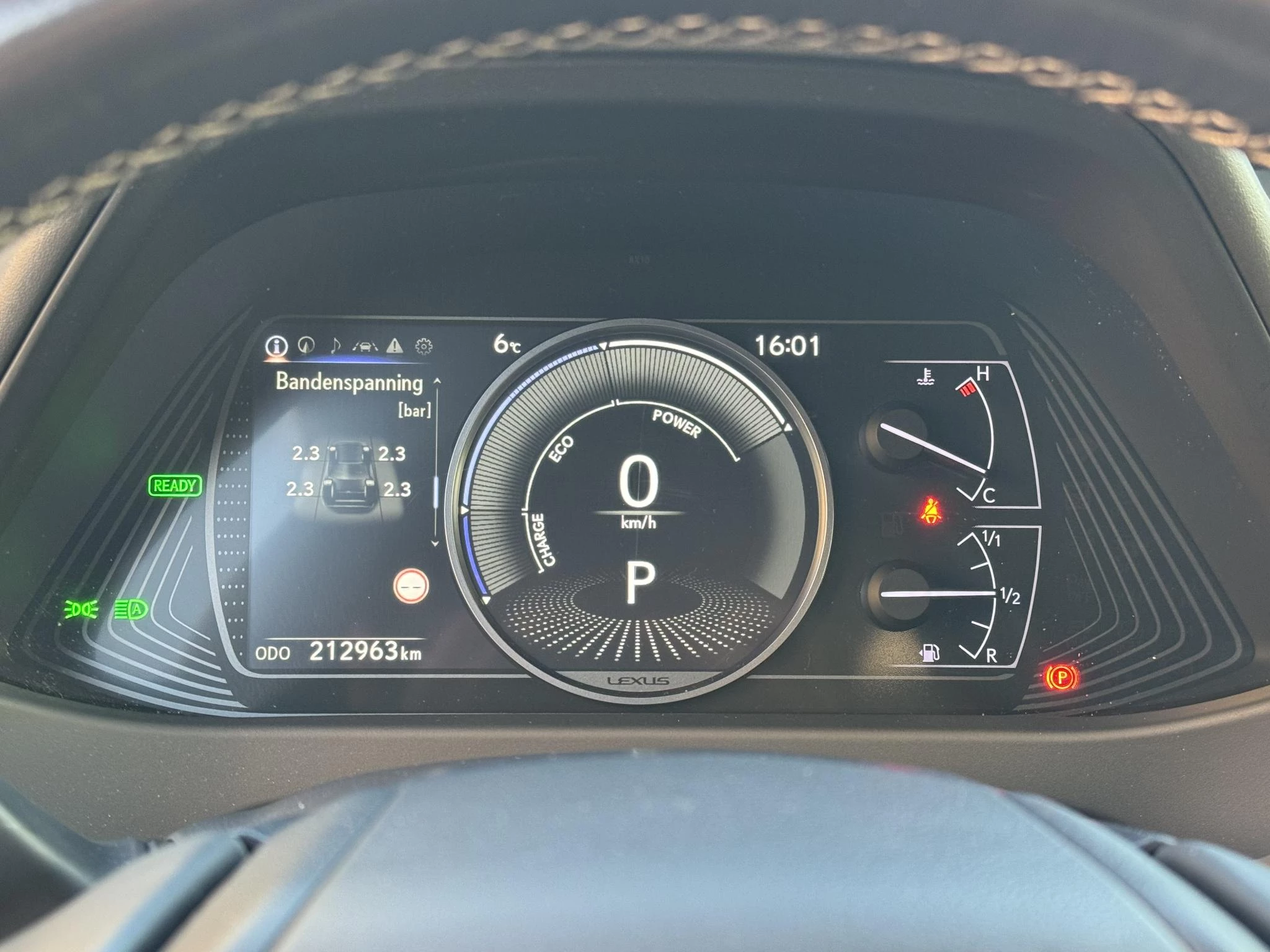 Hoofdafbeelding Lexus UX