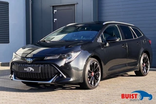 Hoofdafbeelding Toyota Corolla Touring Sports Toyota Corolla Touring Sports 2.0 Hybrid 184pk GR Sport PANO 18" LEER JBL VOL!