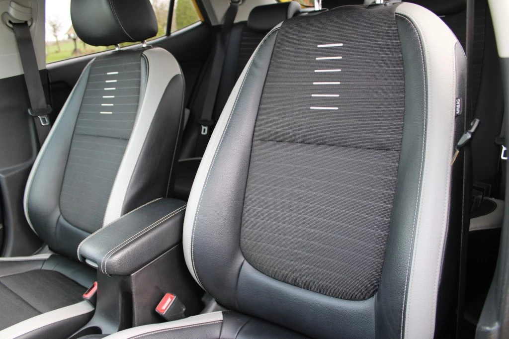 Hoofdafbeelding Kia Stonic