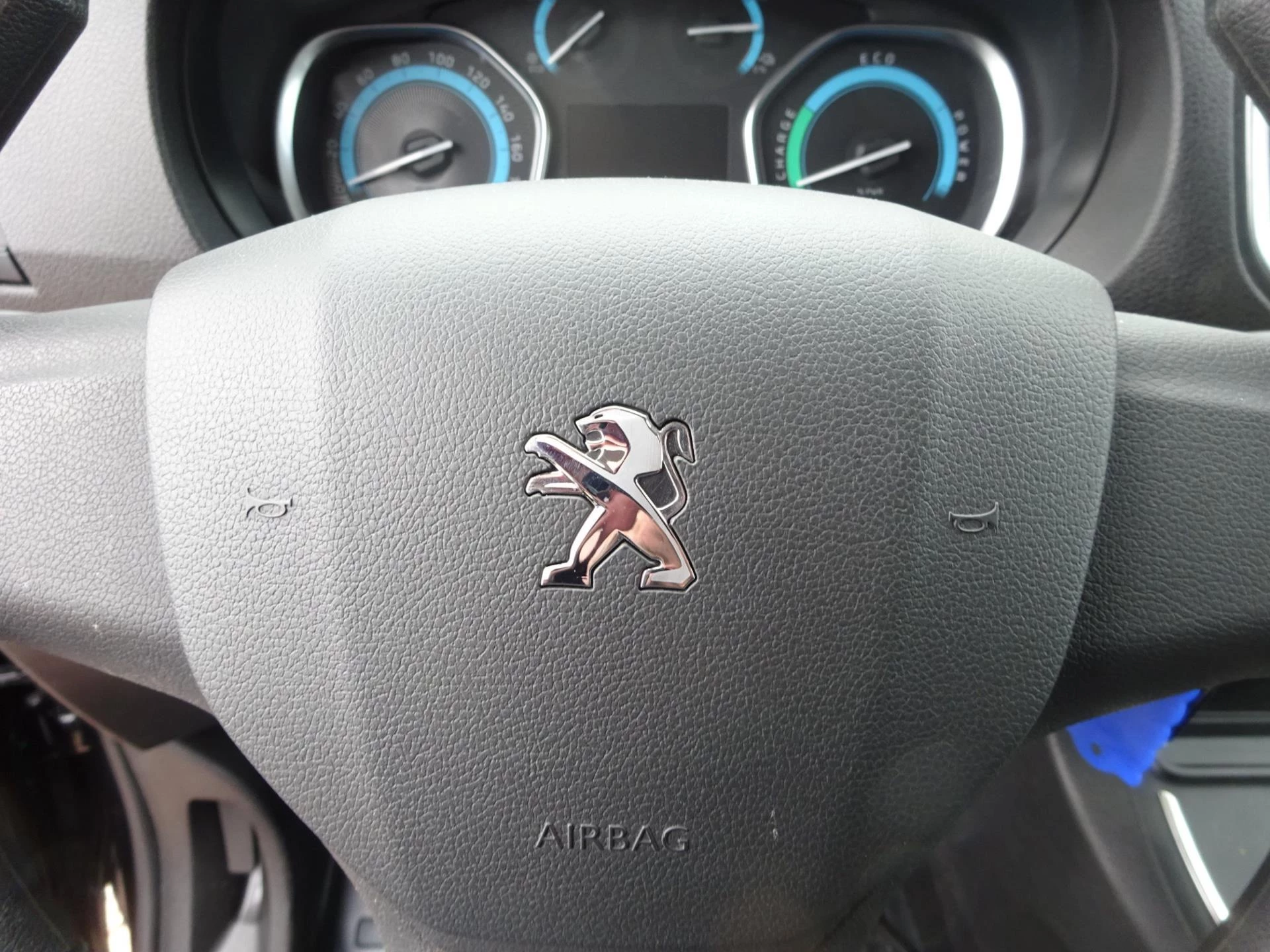 Hoofdafbeelding Peugeot e-Expert