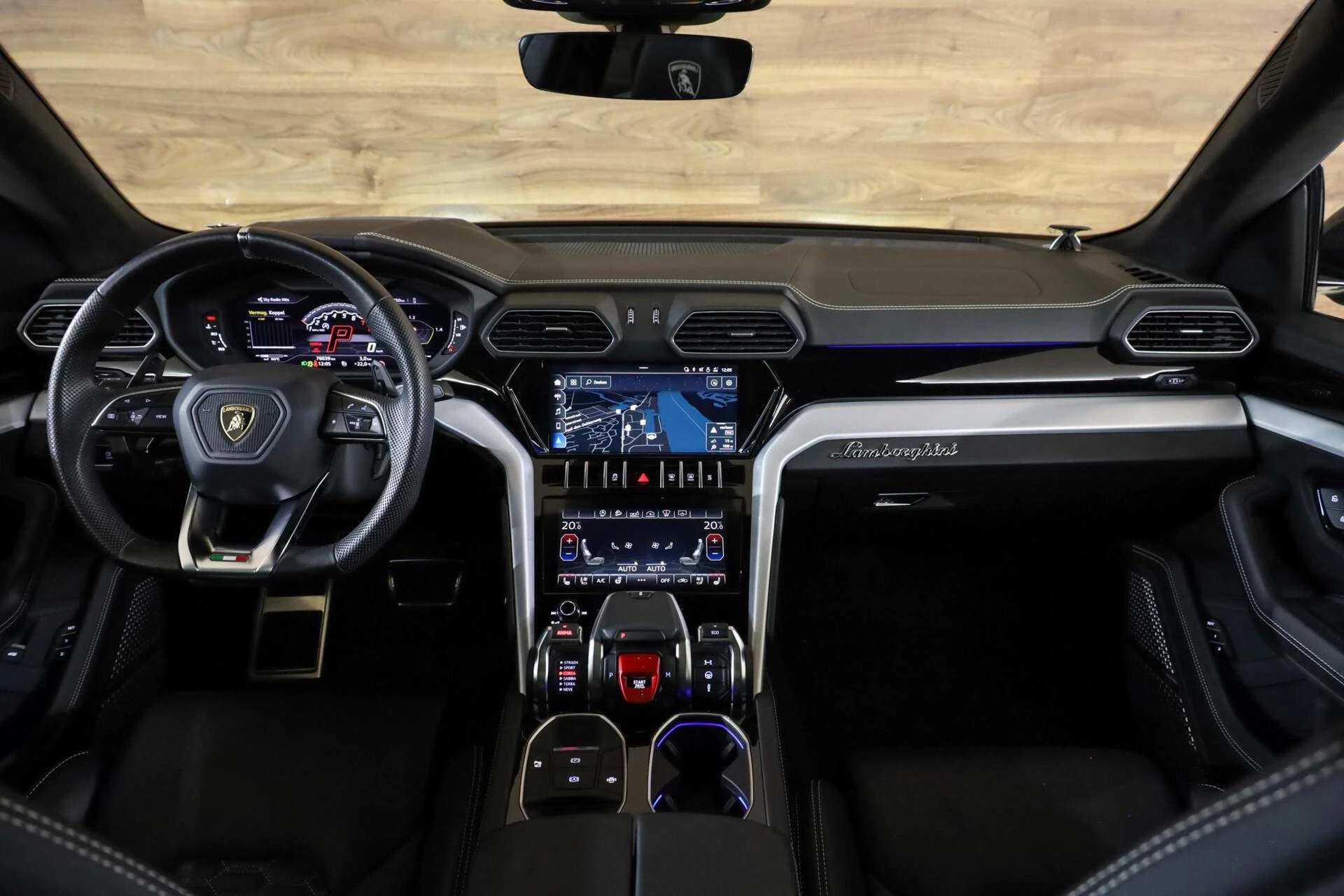 Hoofdafbeelding Lamborghini Urus