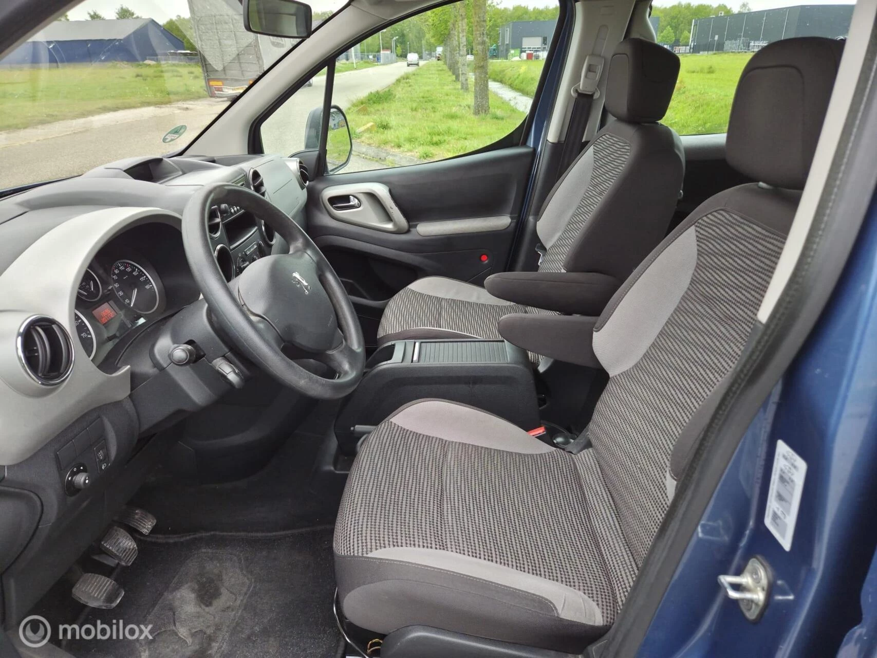 Hoofdafbeelding Peugeot Partner