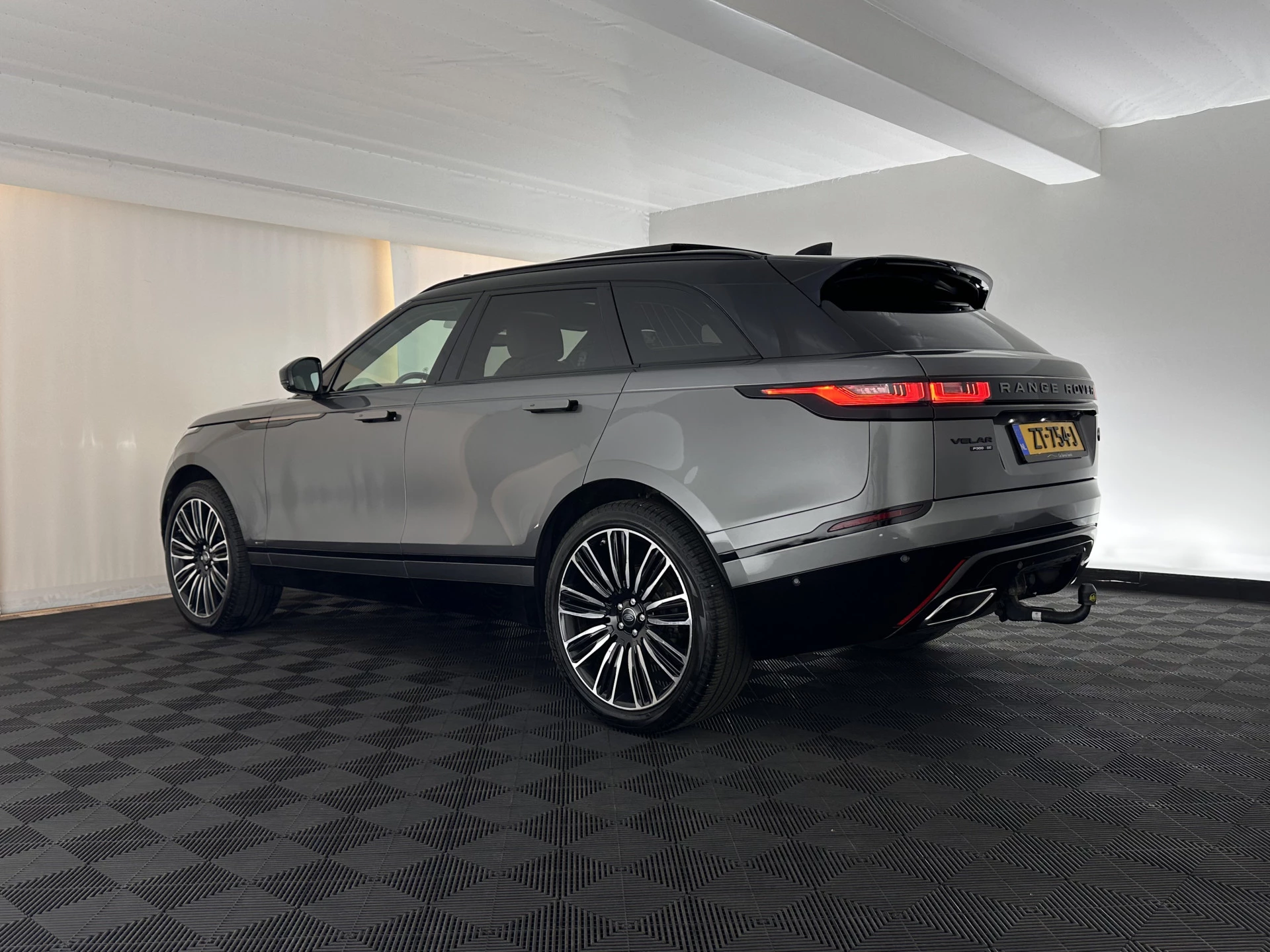 Hoofdafbeelding Land Rover Range Rover Velar