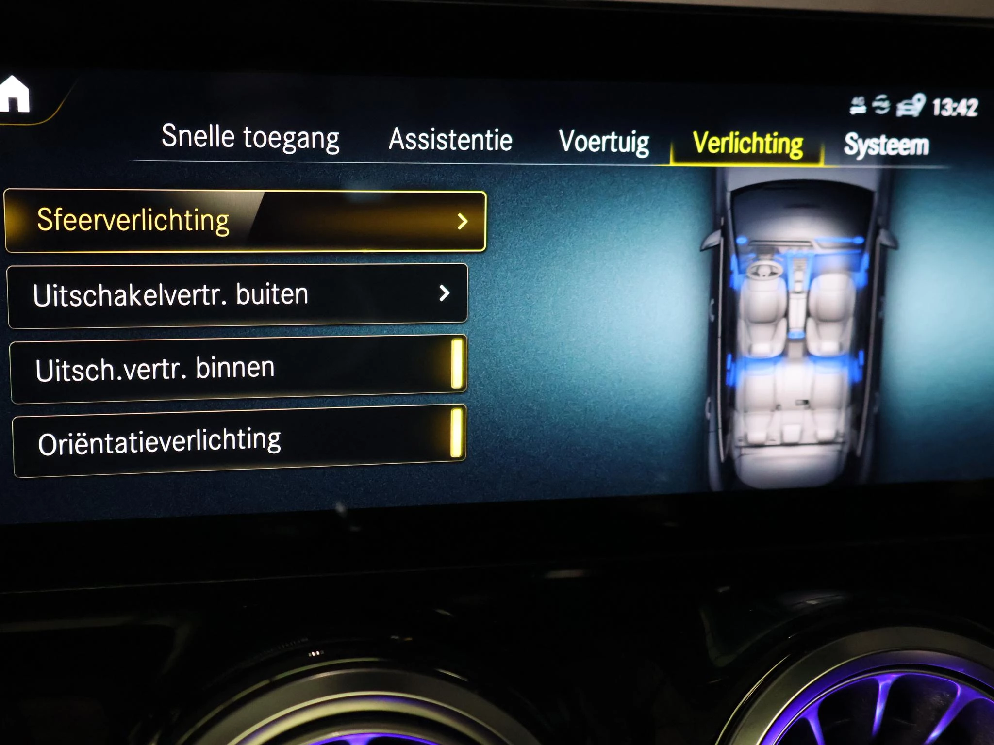 Hoofdafbeelding Mercedes-Benz EQA