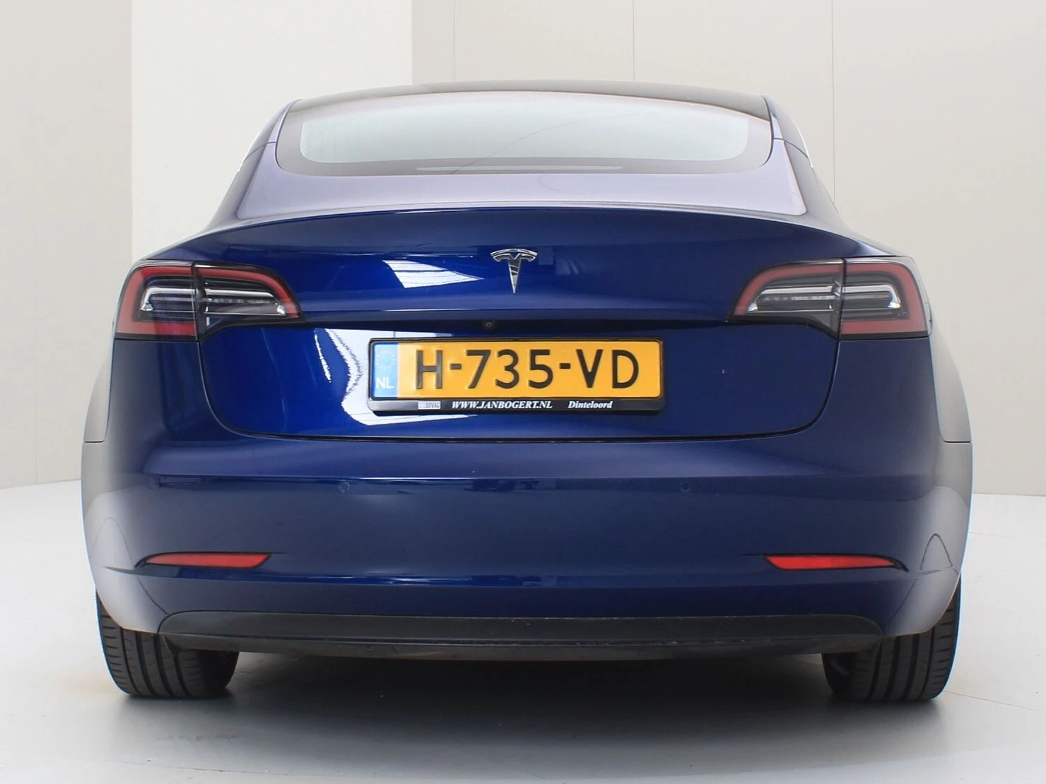 Hoofdafbeelding Tesla Model 3