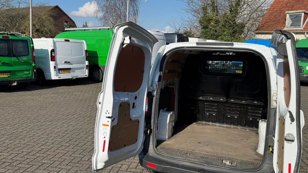 Hoofdafbeelding Ford Transit Courier