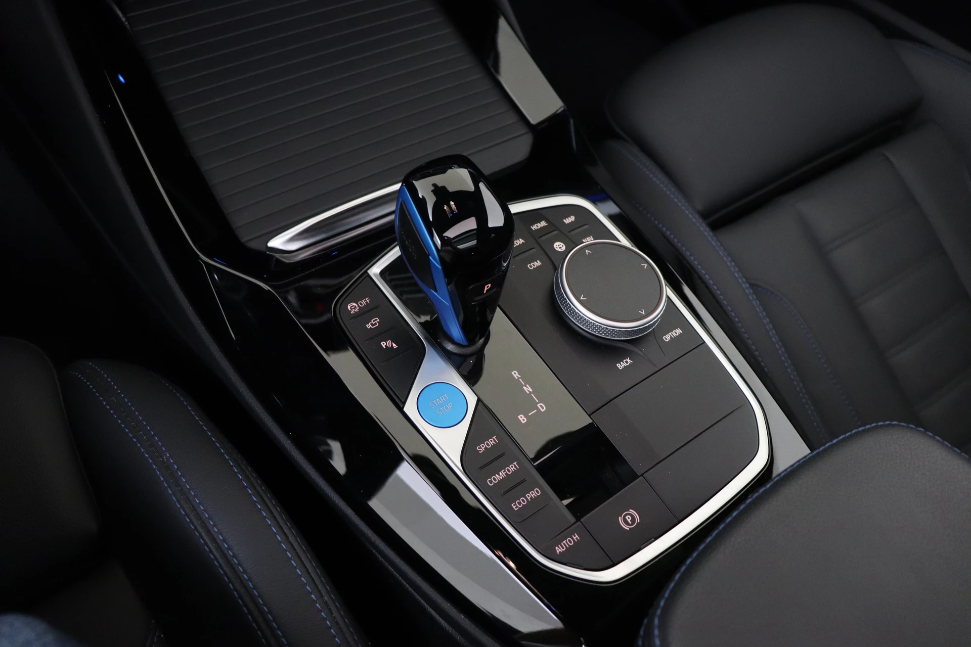 Hoofdafbeelding BMW iX3