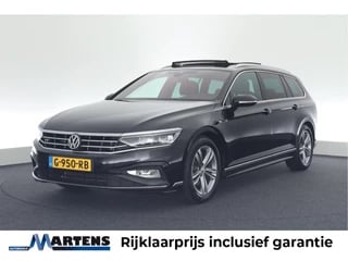 Volkswagen Passat Variant 1.5 TSI 150pk DSG R-Line Elegance Trekhaak Camera Keyless Virtual Cockpit Stoelverwarming Panoramadak Navigatie