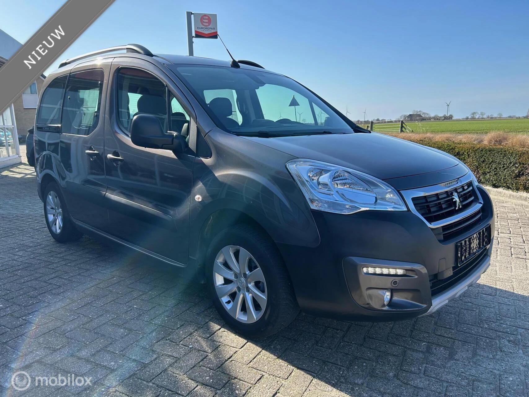 Hoofdafbeelding Peugeot Partner