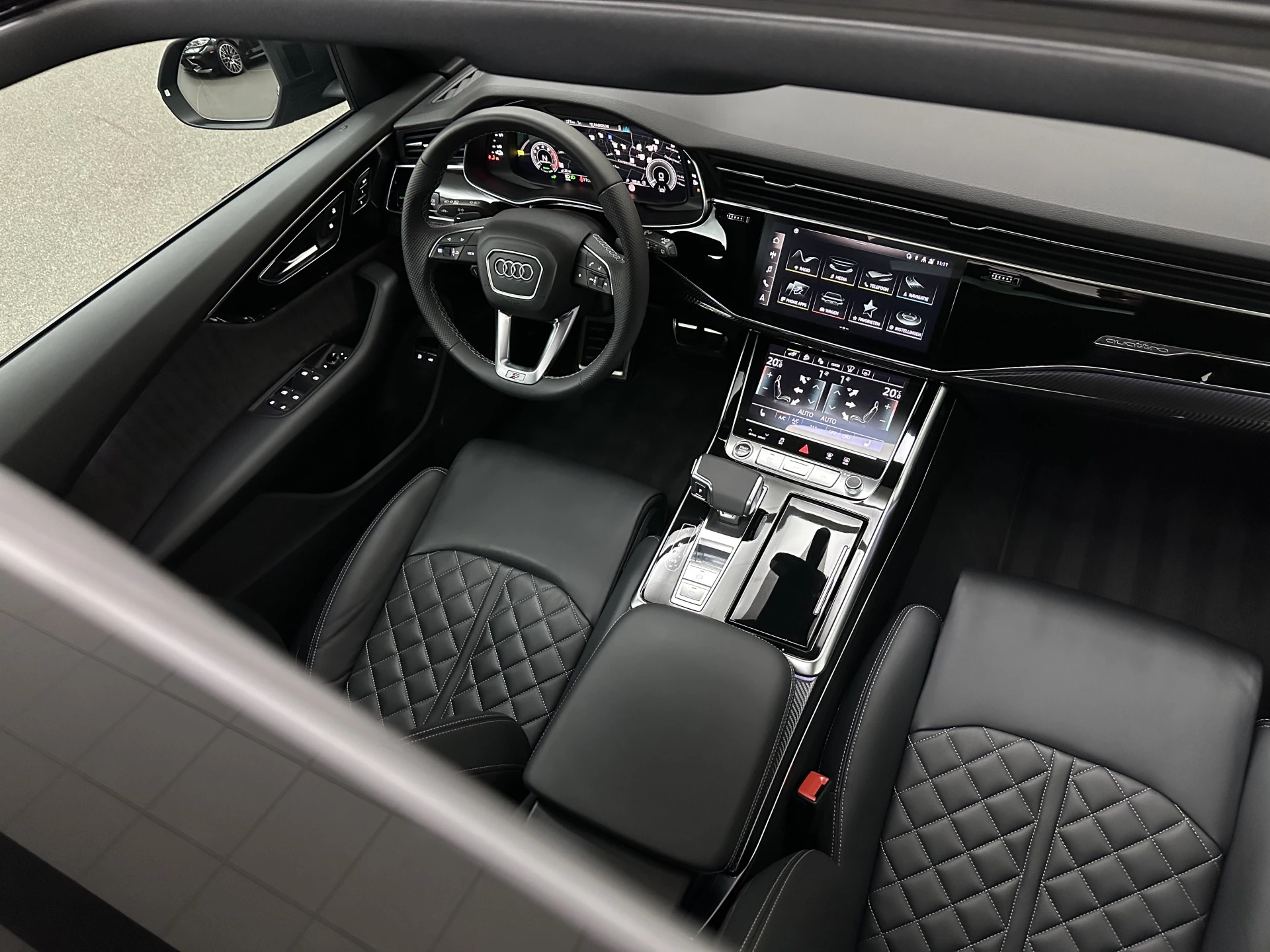 Hoofdafbeelding Audi Q8