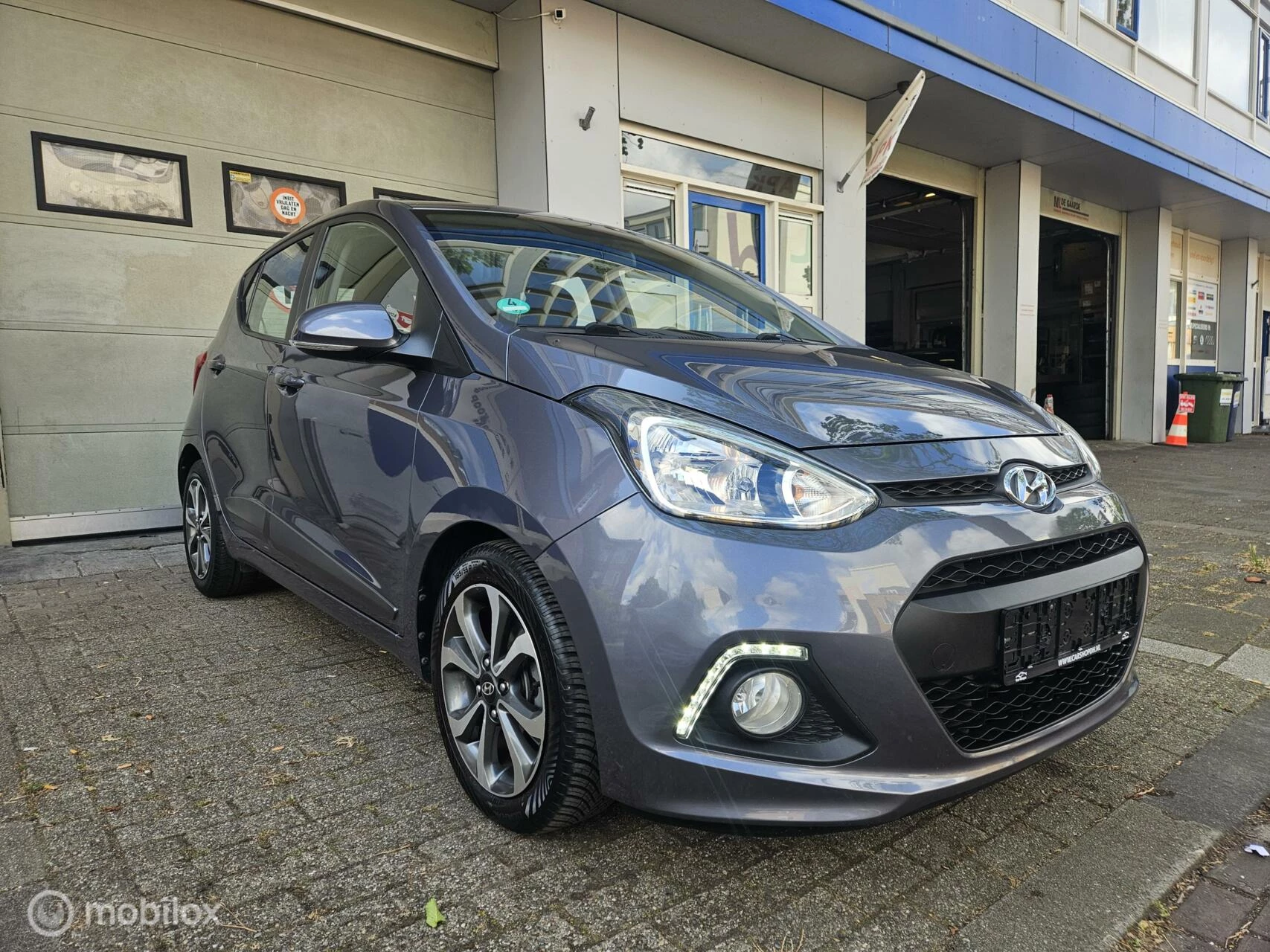 Hoofdafbeelding Hyundai i10