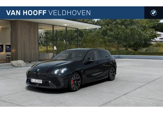 BMW 1 Serie 120 M Sport Automaat / Panoramadak / Sportstoelen  / Achteruitrijcamera / M Adaptief onderstel / Adaptieve LED / Stuurverwarming / Parking Assistant